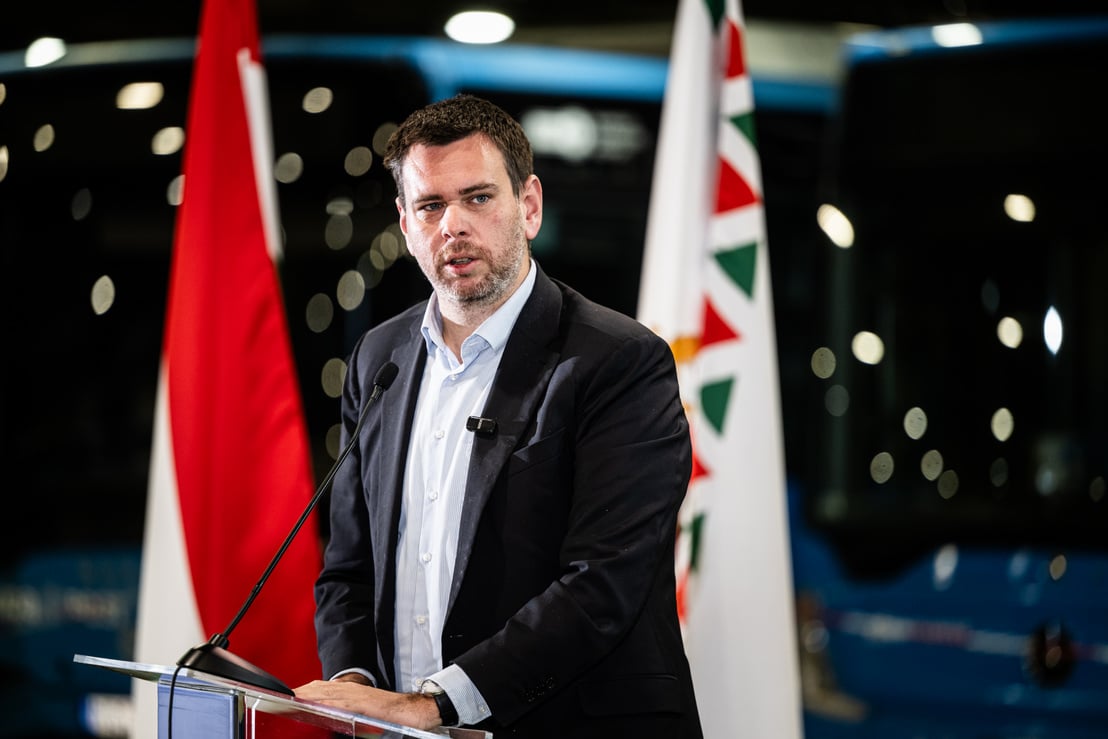 vitezy-david-magyar-peter-lazar-janos-mav-beruhazasok-2026